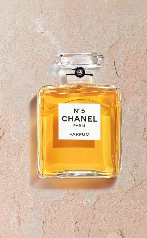 Product input image example for background swap